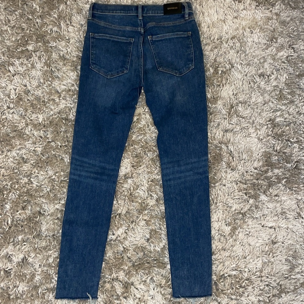 Mid Rise Jeans - Picture 2 of 2